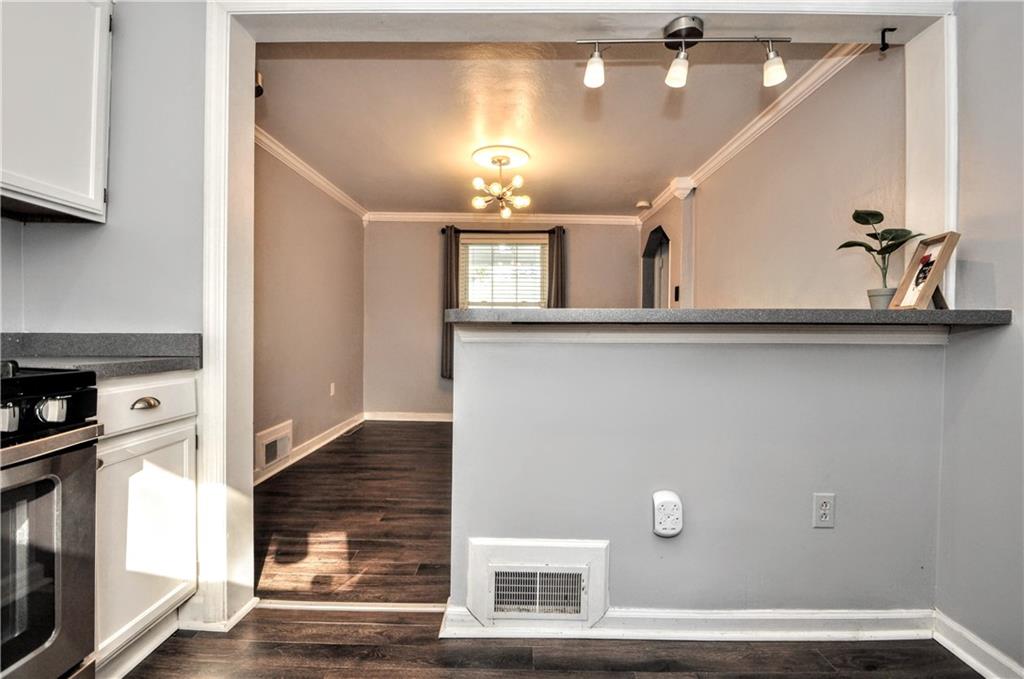 336 Edith Street Pittsburgh, PA 15211 - Photo 12 of 29 Gallery Image 12
