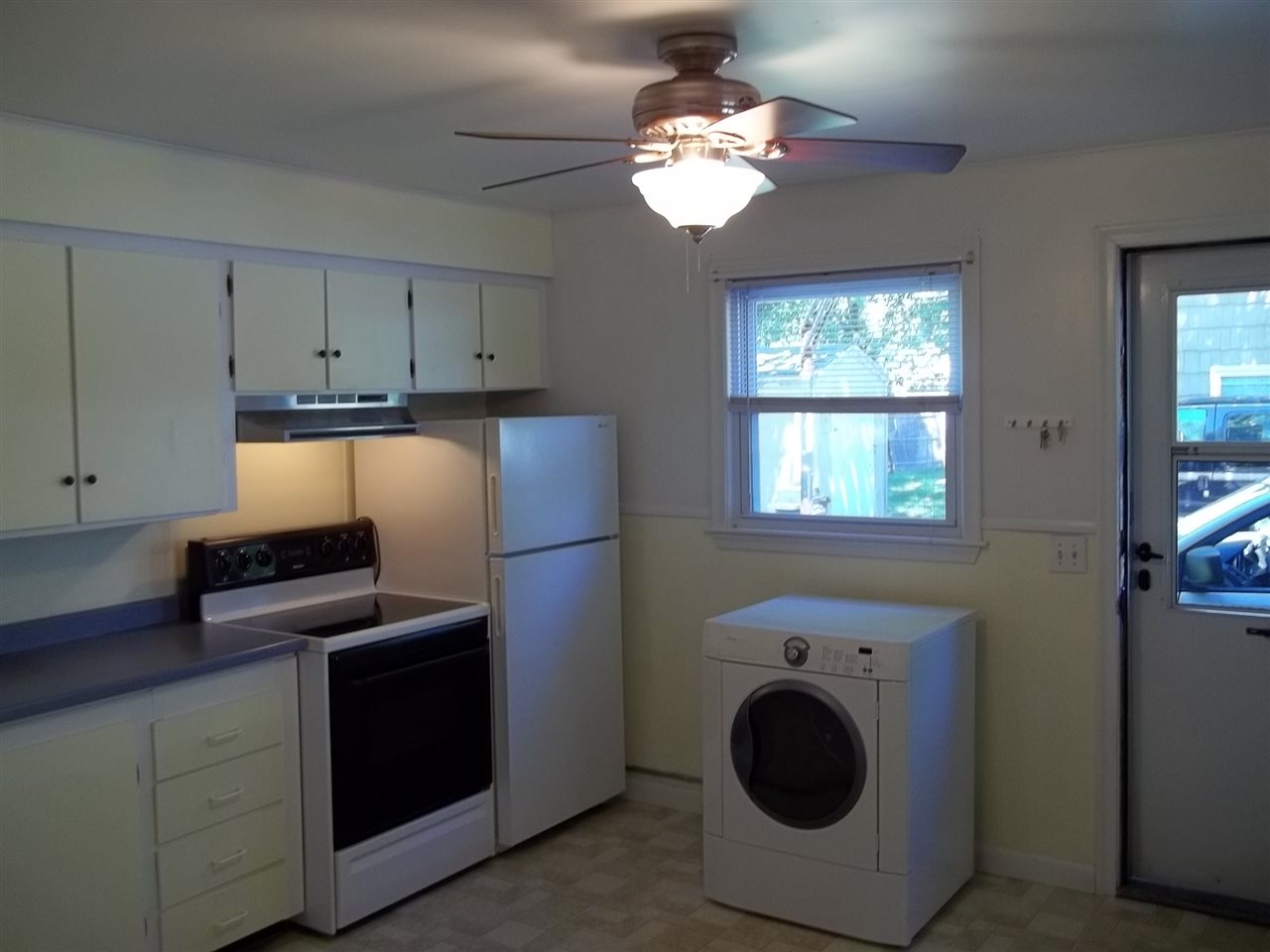 50 Kilby Street Manchester, NH 03103 - Photo 5 of 13 Gallery Image 5