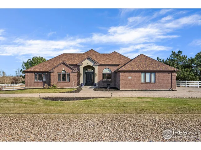 a picture of a bench in the background