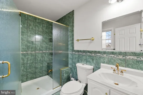 $835,000 | 5 Blackridge Court, Baltimore, MD 21228
