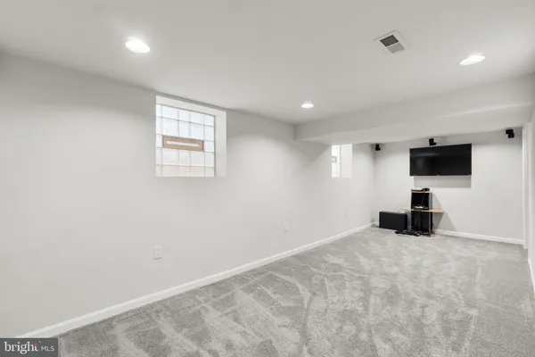 $835,000 | 5 Blackridge Court, Baltimore, MD 21228