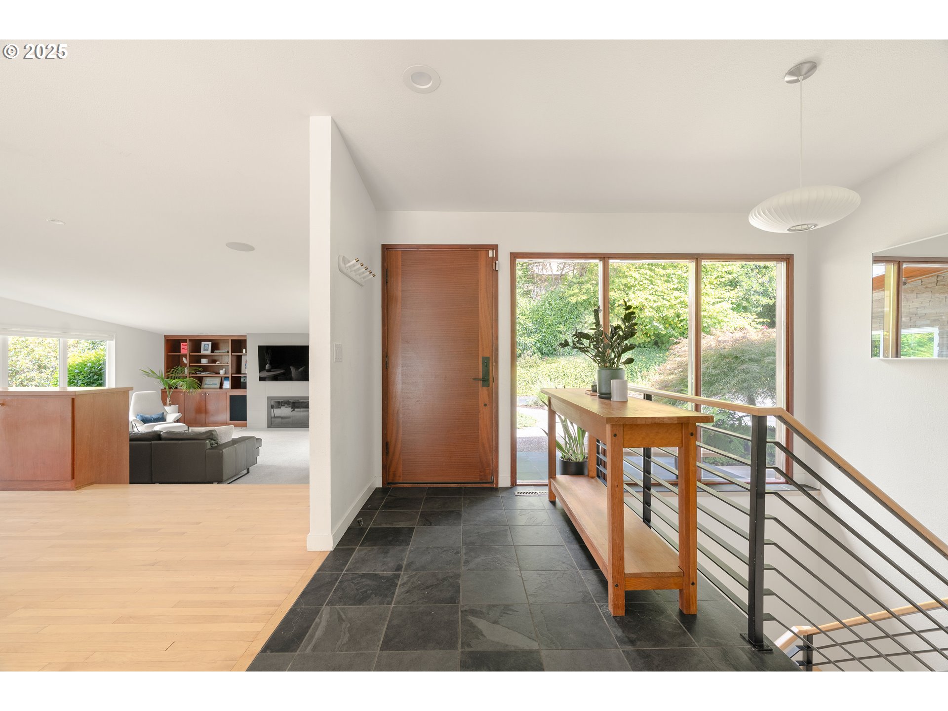 3840 Southwest Martins Lane Portland, OR 97239 - Photo 4 of 48