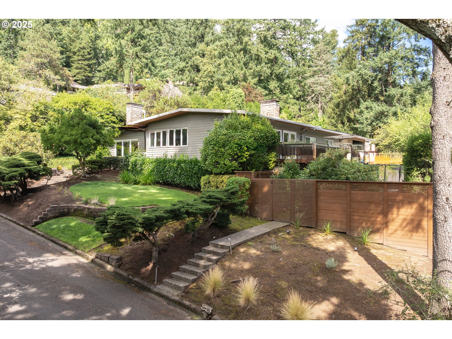 3840 Southwest Martins Lane Portland, OR 97239 - Photo 45 of 48