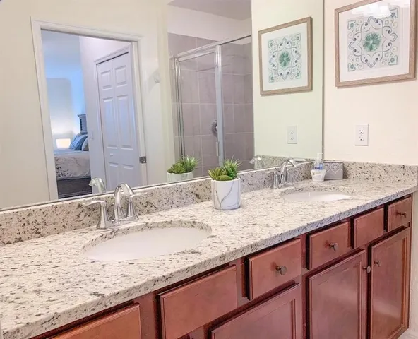 $3,540 | 5710 Palmer Circle, Unit 202, Bradenton, FL 34211