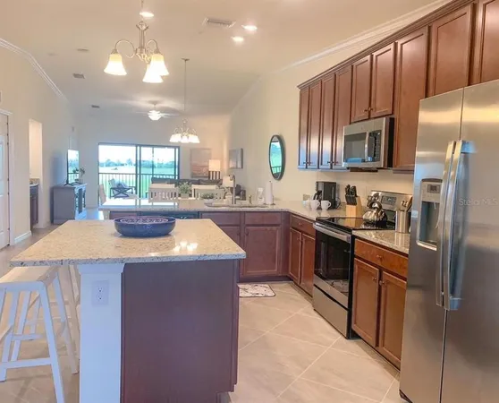 $3,540 | 5710 Palmer Circle, Unit 202, Bradenton, FL 34211