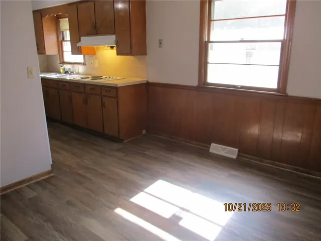 $1,700 | 303 Hargis Lane, Belton, MO 64012