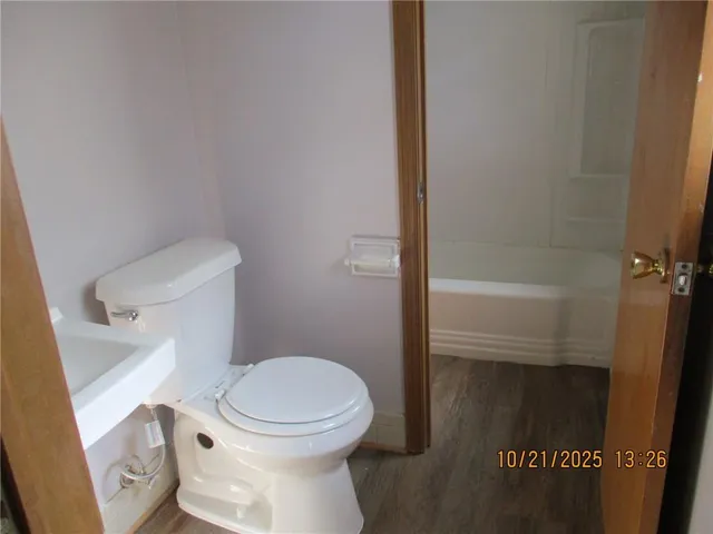 $1,700 | 303 Hargis Lane, Belton, MO 64012