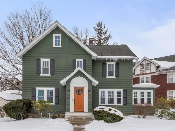 $614,900 | 108 Longfellow Road, Worcester, MA 01602