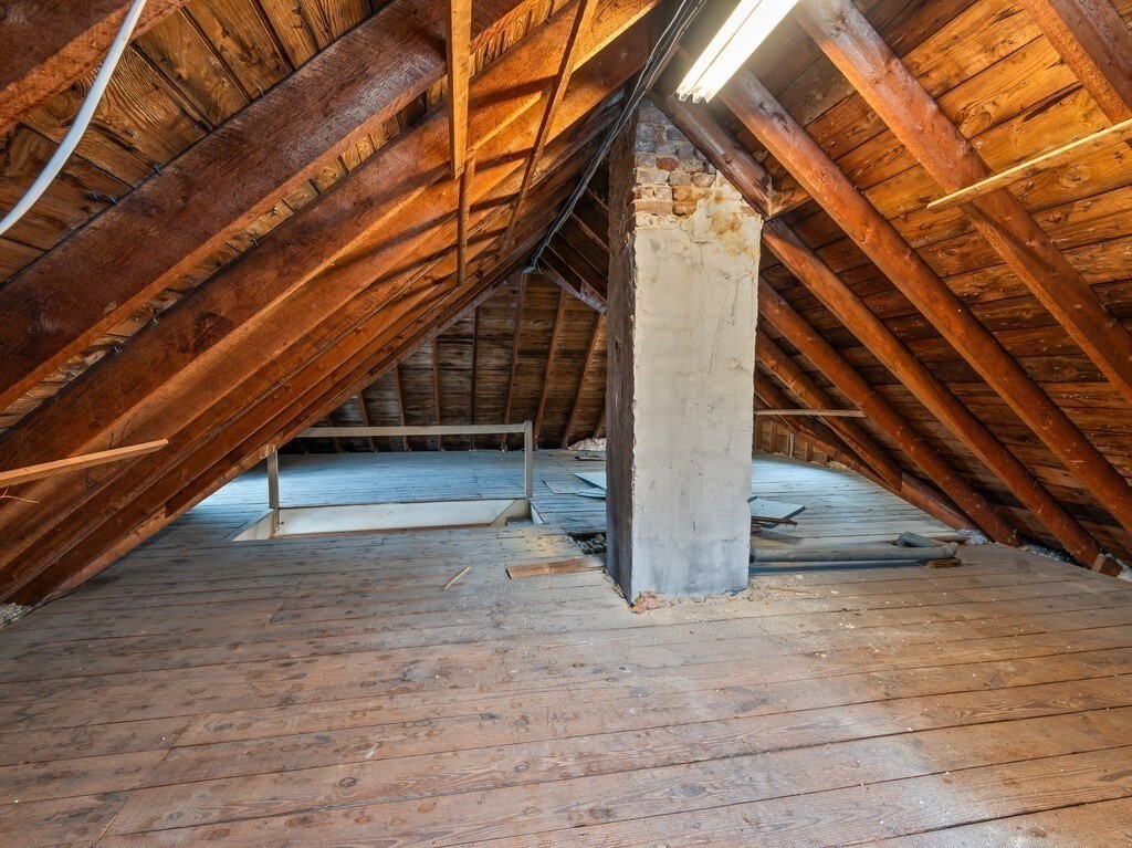 108 Longfellow Road Worcester, MA 01602 - Photo 37 of 42