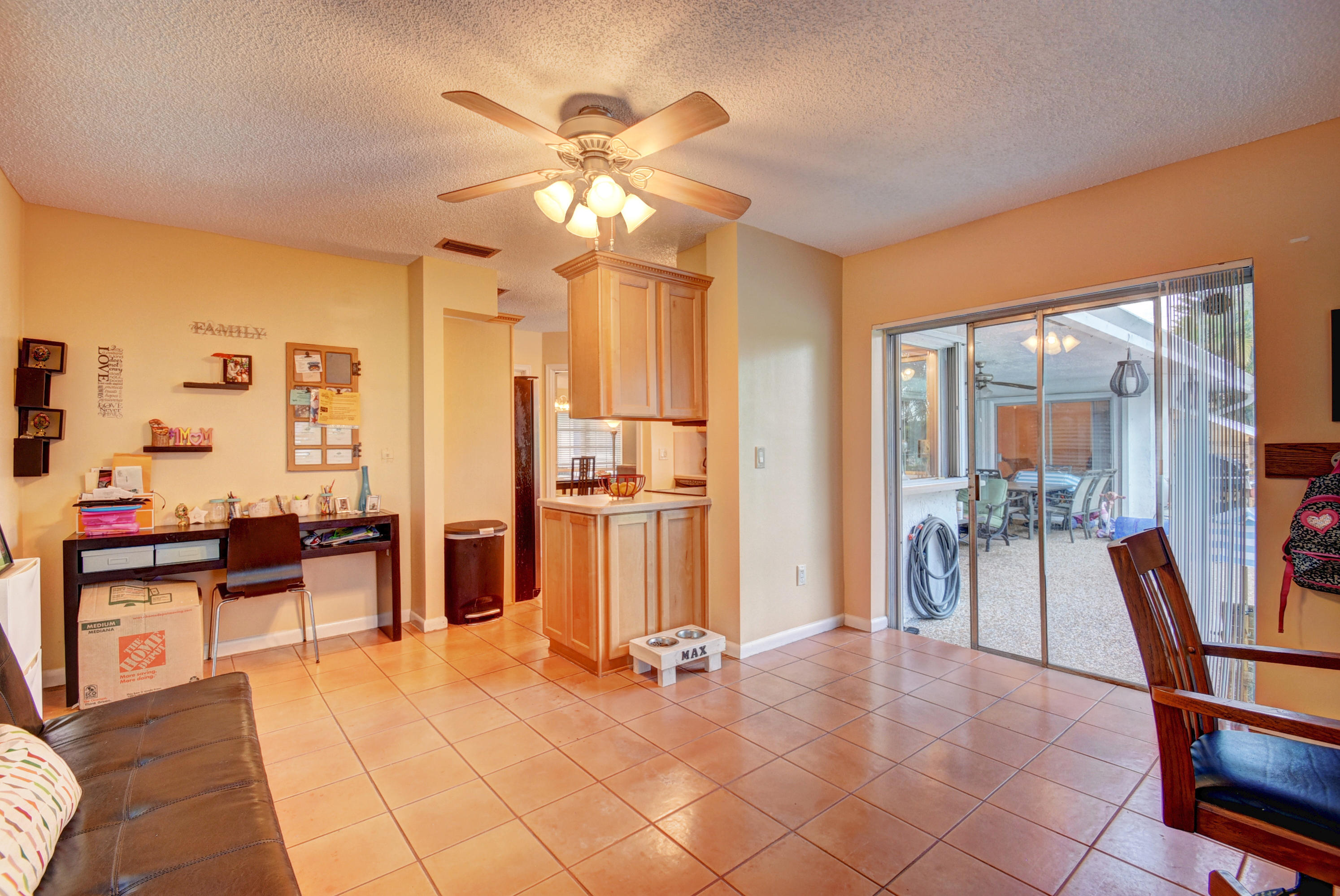 11054 Delta Circle Boca Raton, FL 33428 - Photo 12 of 24 family room/off kitchen
