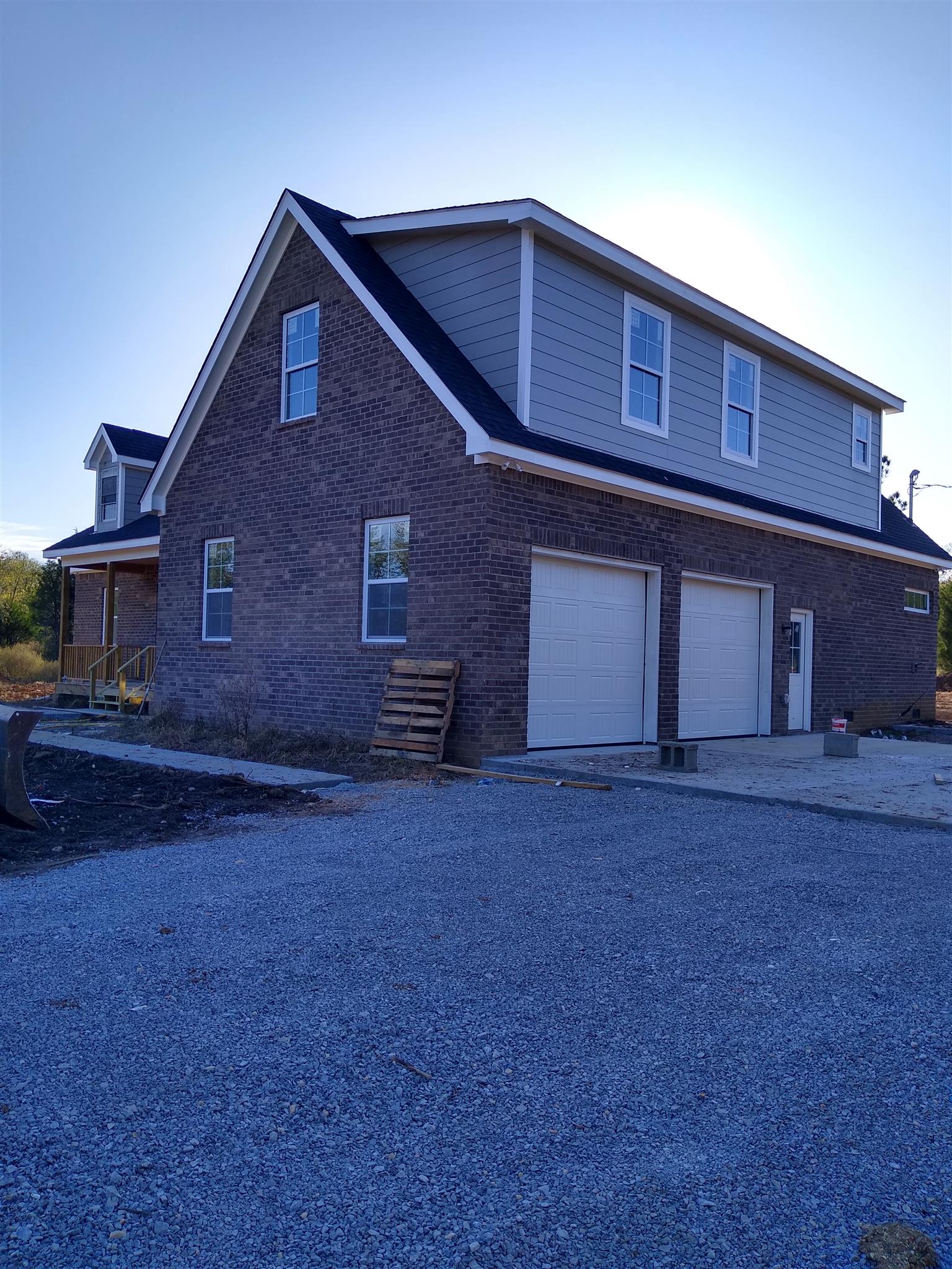 2107 Carpenter Bridge Road Columbia, TN 38401 - Photo 2 of 9 a front view of a house with a yard