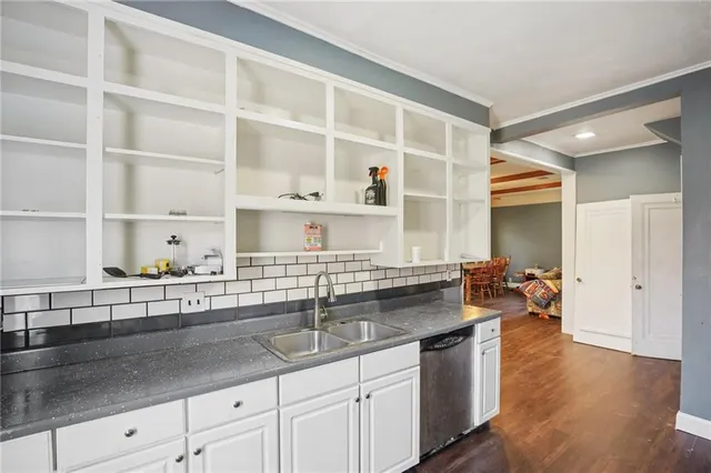 $250,000 | 933 South Main Street, Ottawa, KS 66067