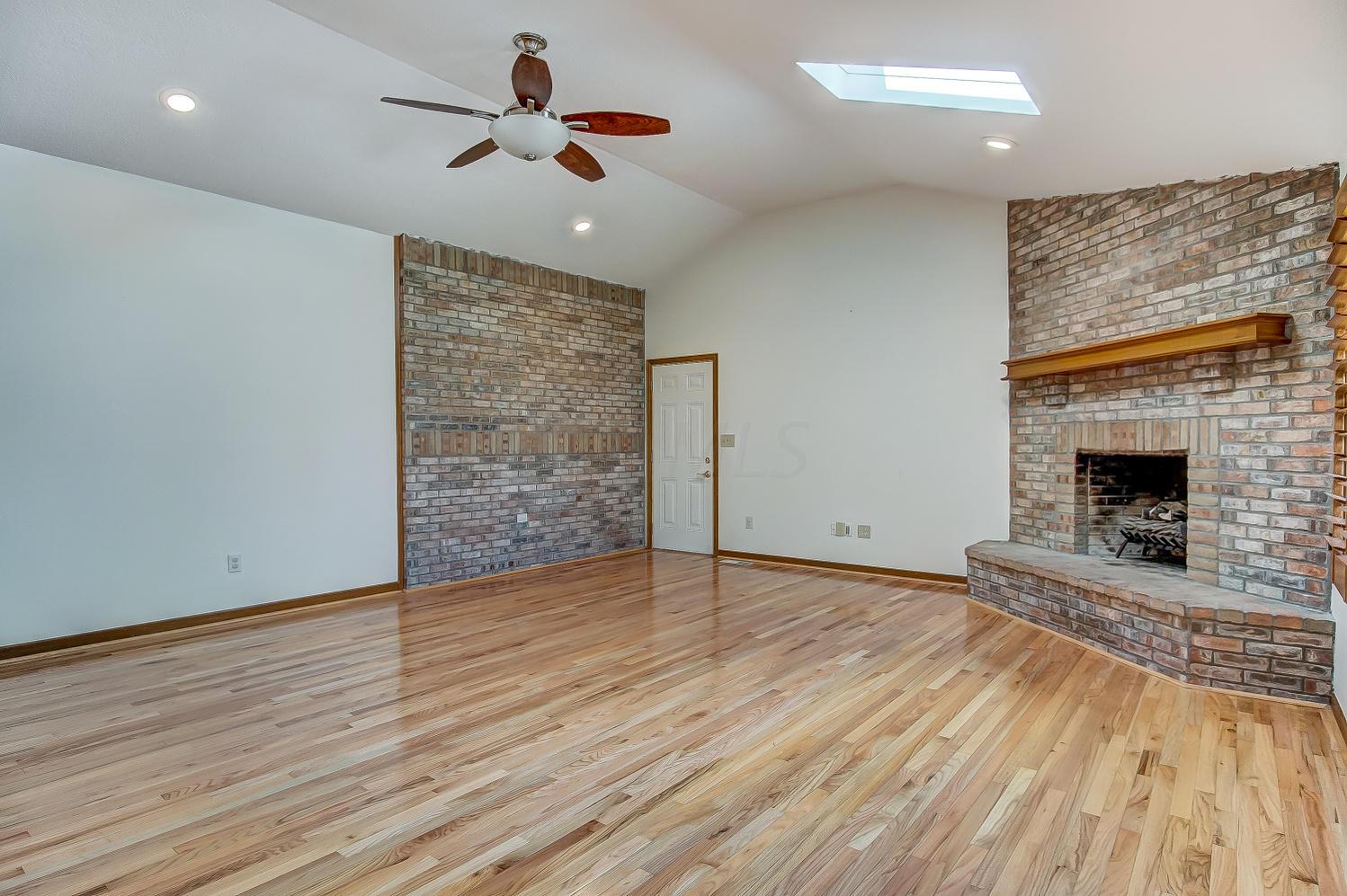 6345 Renner Road Columbus, OH 43228 - Photo 8 of 58 Gallery Image 8