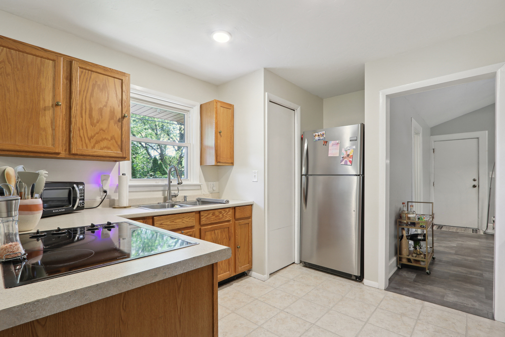 310 Kelly Court Champaign, IL 61821 - Photo 10 of 29 Gallery Image 10