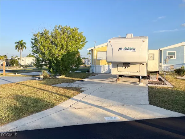 $64,000 | 19681 Summerlin Road, Unit 178, Fort Myers, FL 33908