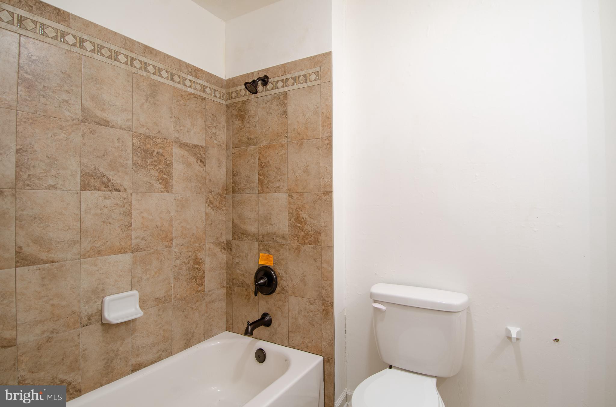 4711 Three Oaks Road Baltimore, MD 21208 - Photo 22 of 33