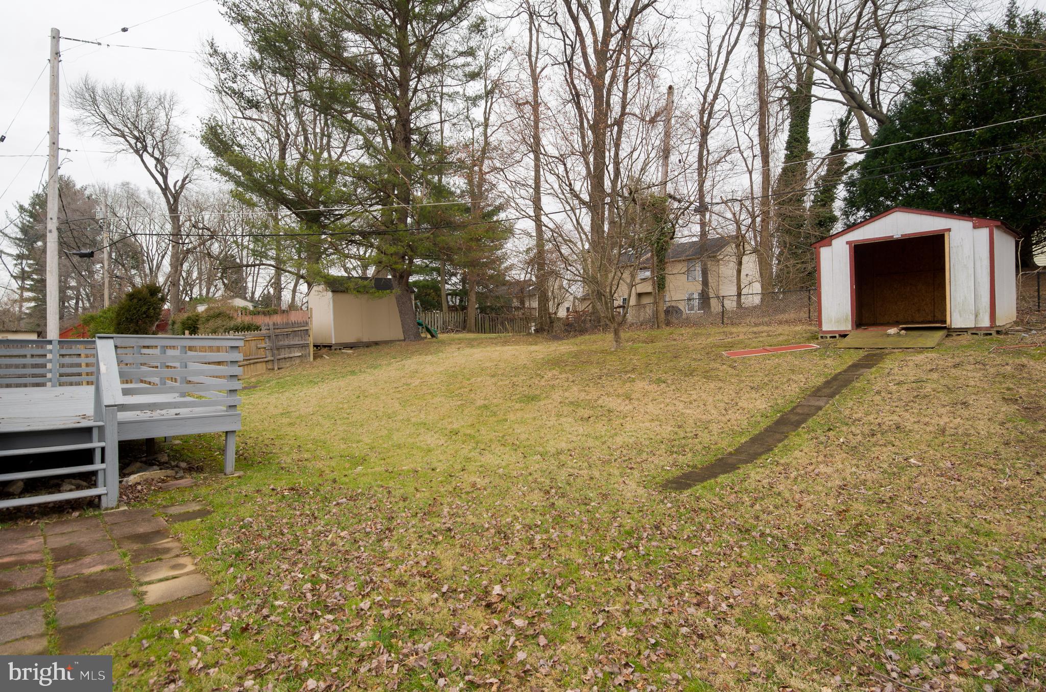 4711 Three Oaks Road Baltimore, MD 21208 - Photo 29 of 33