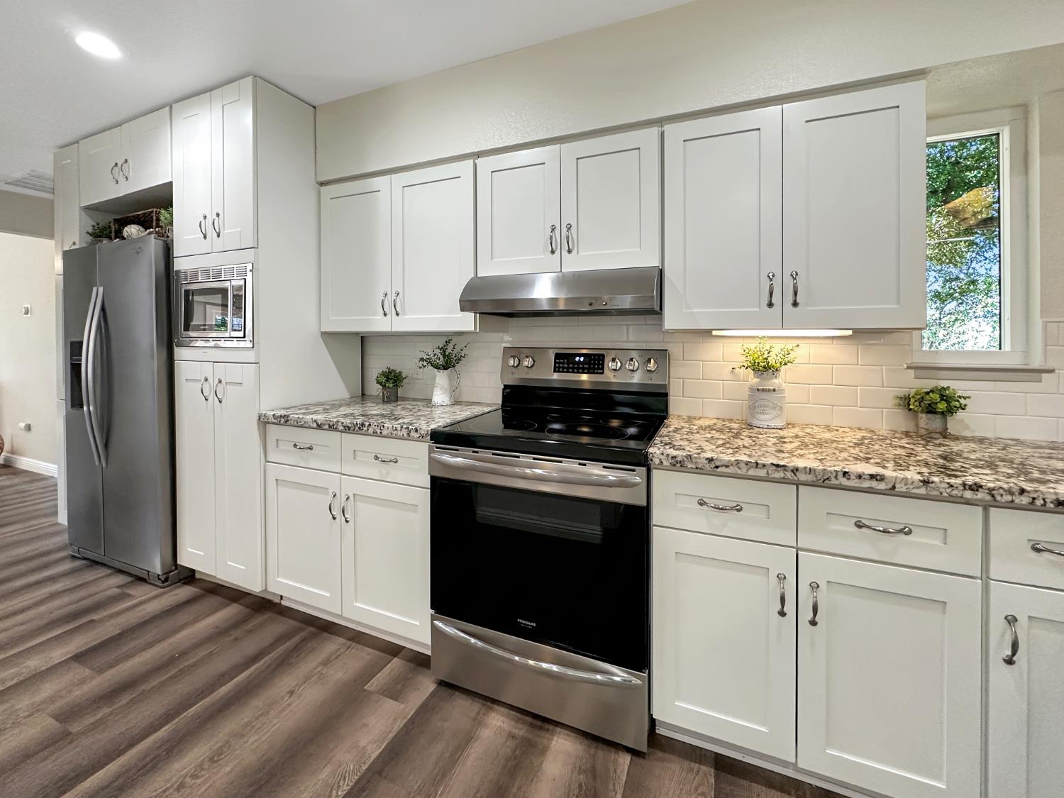 12410 New Airport Road Auburn, CA 95603 - Photo 7 of 56