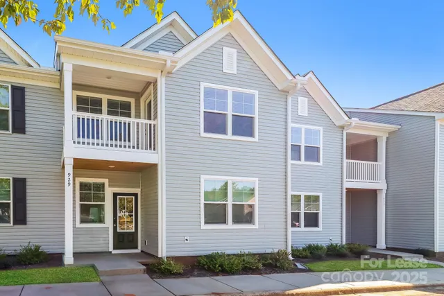 $1,795 | 929 Ranchero Street, Statesville, NC 28677