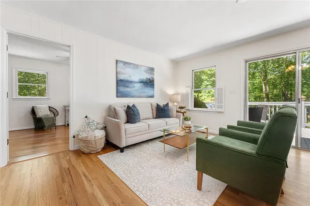 $414,000 | 131 Shoreside Drive, Martin, GA 30557