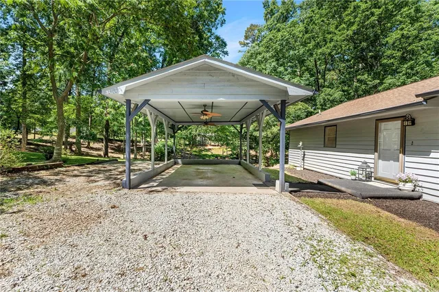 $414,000 | 131 Shoreside Drive, Martin, GA 30557