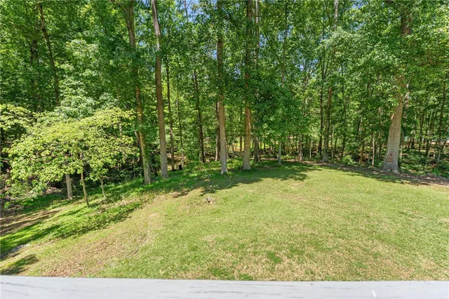 $414,000 | 131 Shoreside Drive, Martin, GA 30557