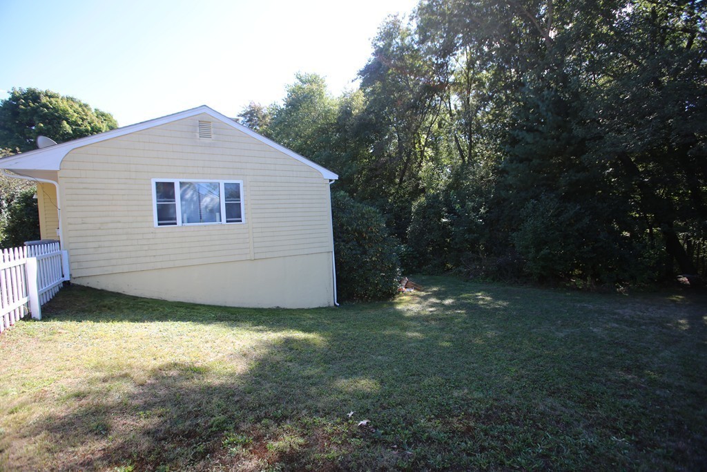 19 Gabriel Road Sharon, MA 02067 - Photo 17 of 22 Gallery Image 17