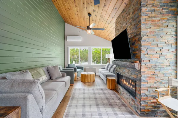 $699,000 | 131 Grove Street, Conway, NH 03860