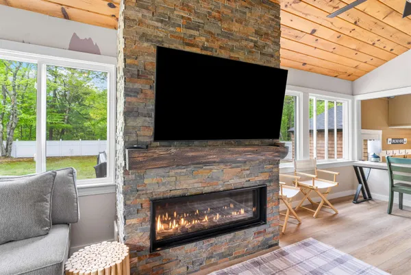 $699,000 | 131 Grove Street, Conway, NH 03860