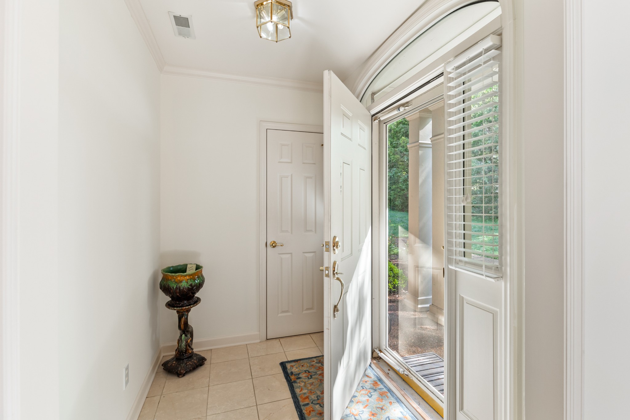 8090 Sunrise Circle Franklin, TN 37067 - Photo 6 of 57