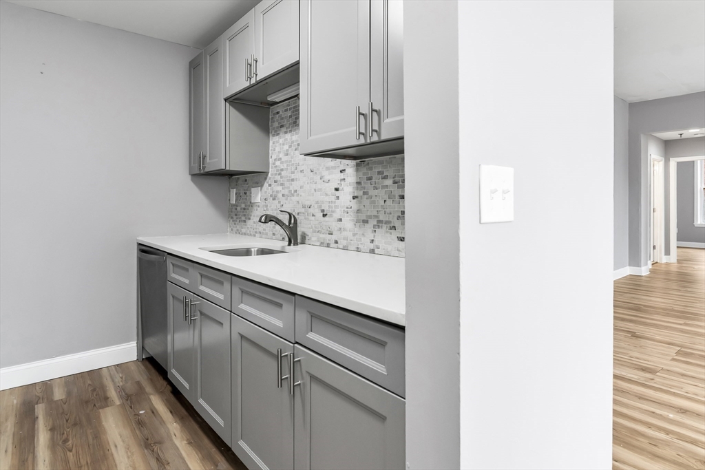 80 Wingate Street, Unit 2F Haverhill, MA 01832 - Photo 13 of 36