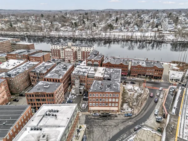 $285,000 | 80 Wingate Street, Unit 2F, Haverhill, MA 01832