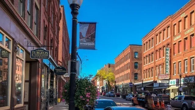 $304,900 | 80 Wingate Street, Unit 2F, Haverhill, MA 01832