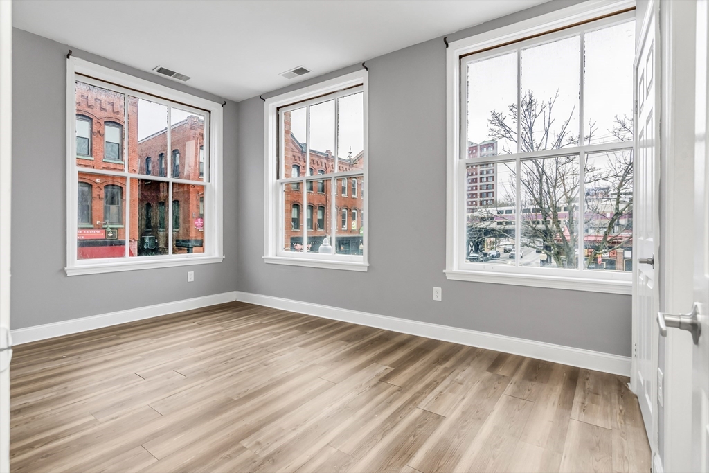 80 Wingate Street, Unit 2F Haverhill, MA 01832 - Photo 6 of 36