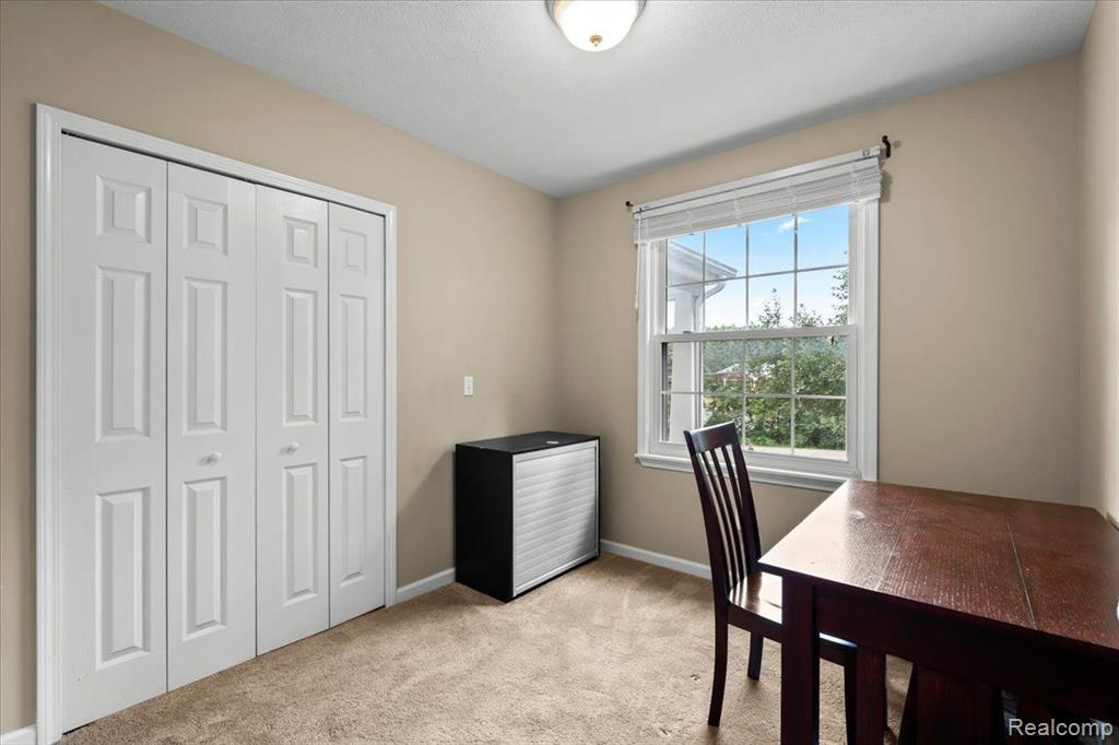 11769 Hibner Road Hartland, MI 48353 - Photo 15 of 38