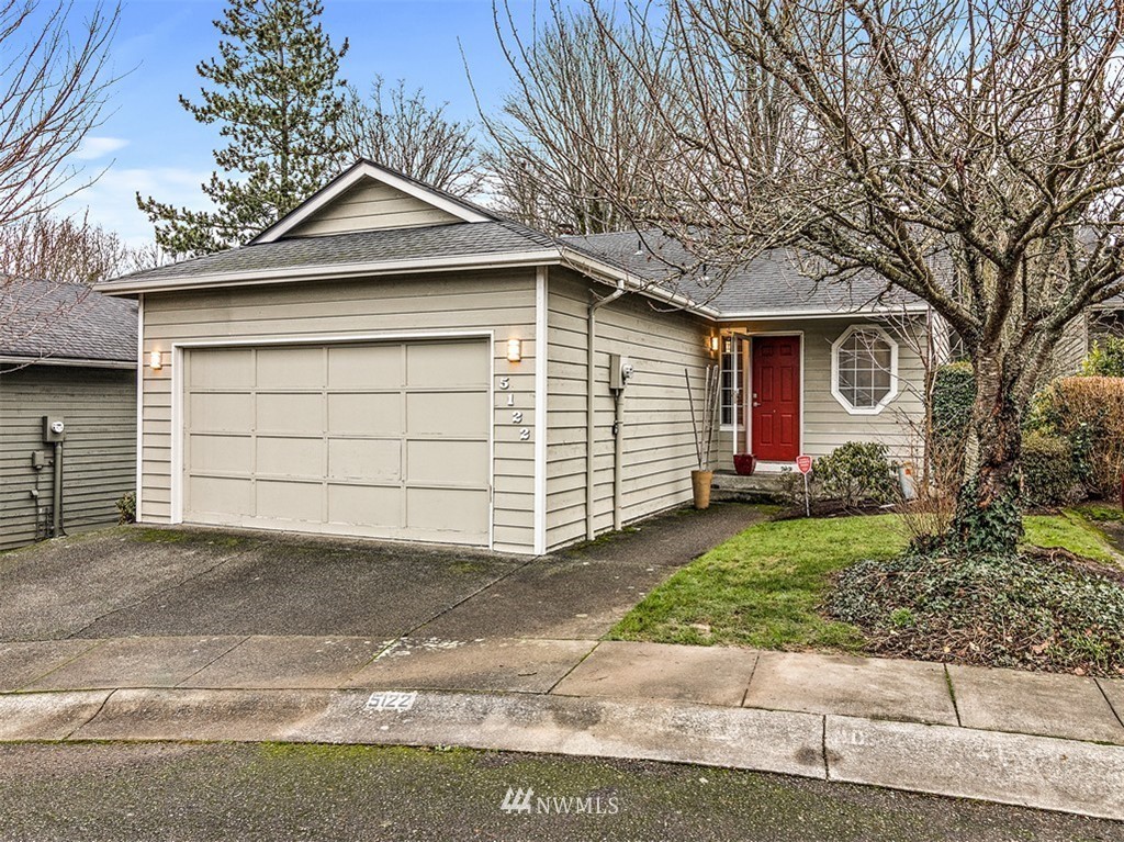 5122 South Garden Loop Road, Unit 13 Seattle, WA 98118 - Photo 1 of 18