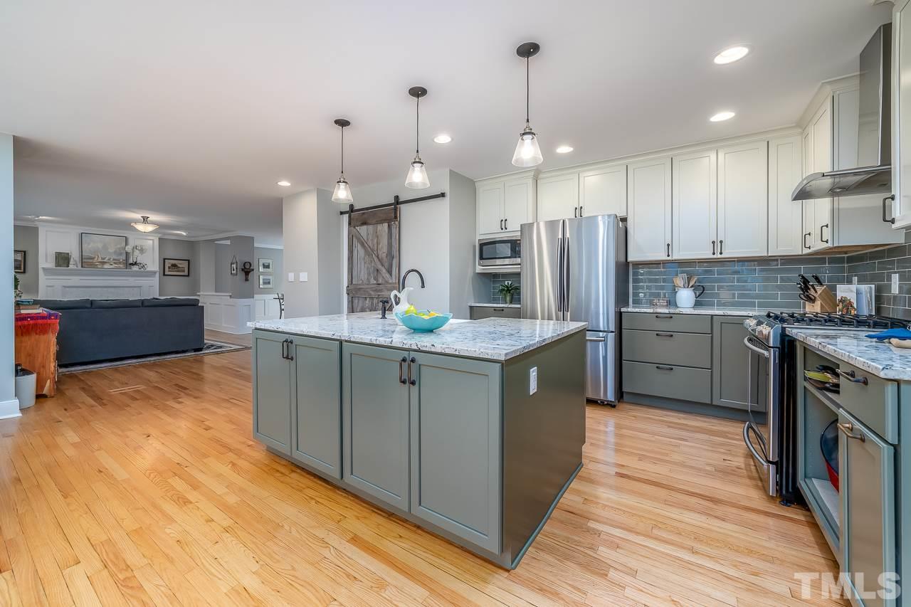 10901 Coachmans Way Raleigh, NC 27614 - Photo 4 of 30