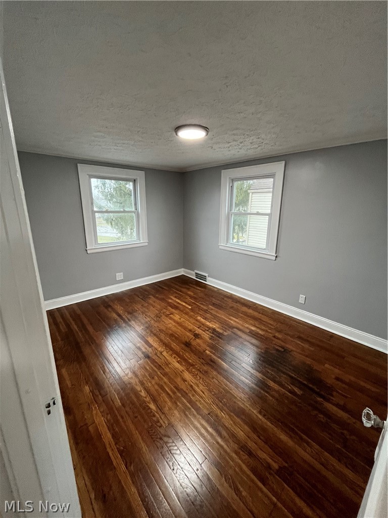 1512 Crescent Road Southwest Canton, OH 44710 - Photo 11 of 14 Bedroom