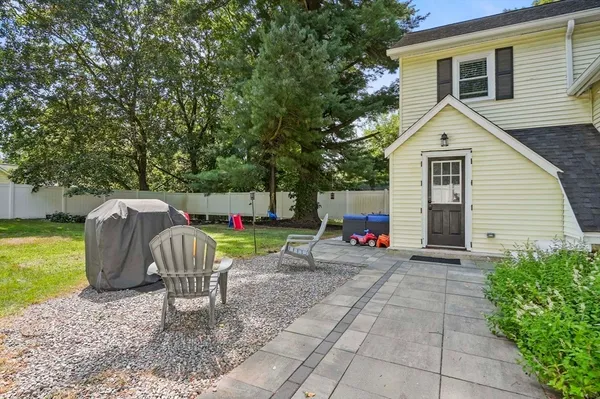 $525,000 | 29 Bennett Lane, Lancaster, MA 01523