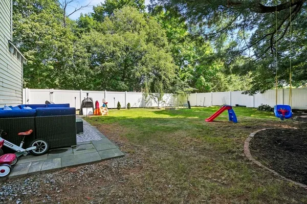 $525,000 | 29 Bennett Lane, Lancaster, MA 01523