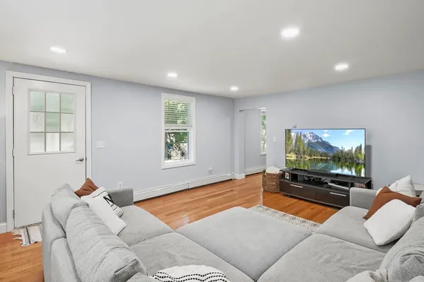 $525,000 | 29 Bennett Lane, Lancaster, MA 01523