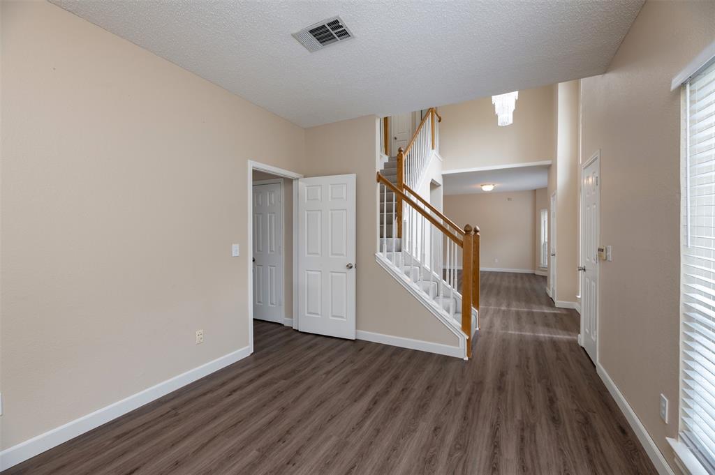 8302 Sebastian Frisco, TX 75035 - Photo 7 of 30