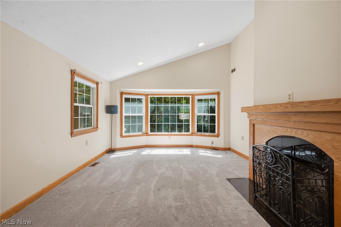 10137 Johnnycake Ridge Road Painesville, OH 44077 - Photo 17 of 50