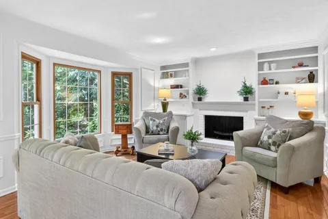$800,000 | 1420 Lafayette Lane Northeast, Marietta, GA 30068