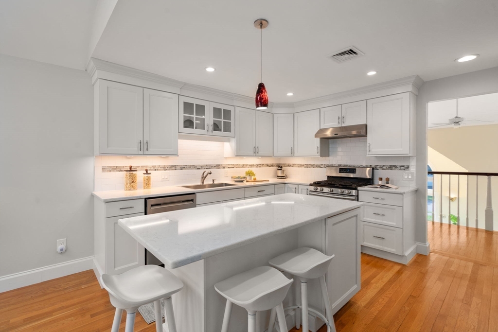 13 Cot Hill Road Bedford, MA 01730 - Photo 21 of 41