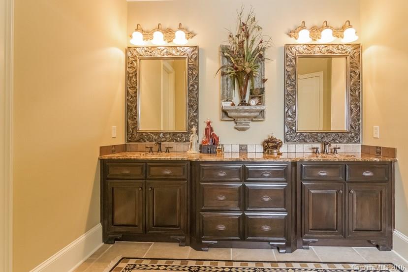8243 Rolling Fields Road Charlotte, NC 28227 - Photo 14 of 24 Gallery Image 14