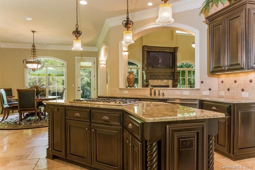 8243 Rolling Fields Road Charlotte, NC 28227 - Photo 8 of 24 Gallery Image 8