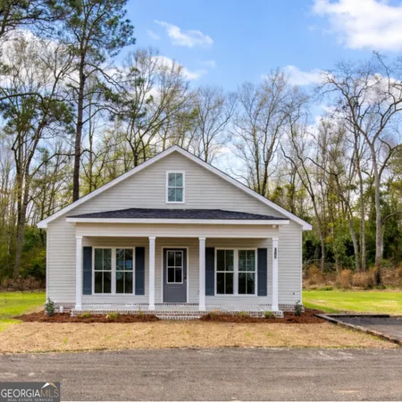 $237,400 | 130 Woods Avenue South, Portal, GA 30450