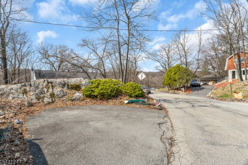 140 White Meadow Road Rockaway, NJ 07866 - Photo 31 of 34