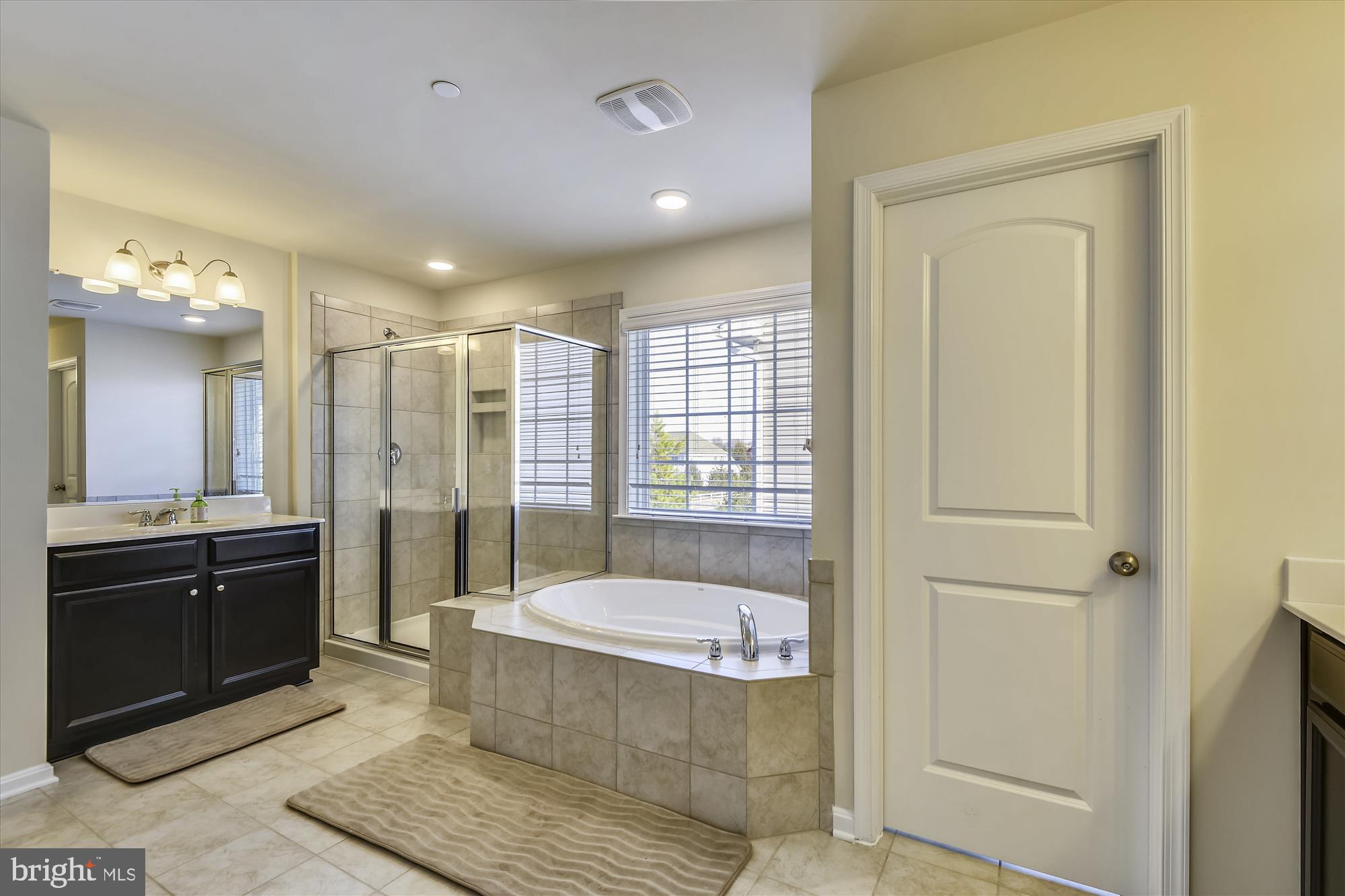 8163 Ridgely Loop Severn, MD 21144 - Photo 13 of 24 Gallery Image 13